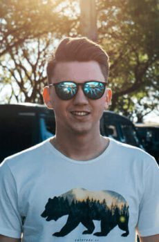 شایان گلپونه